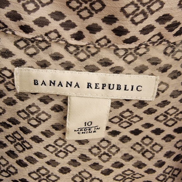 Banana Republic Sheer Button-Up Shirt + Necklace - Picture 3 of 5